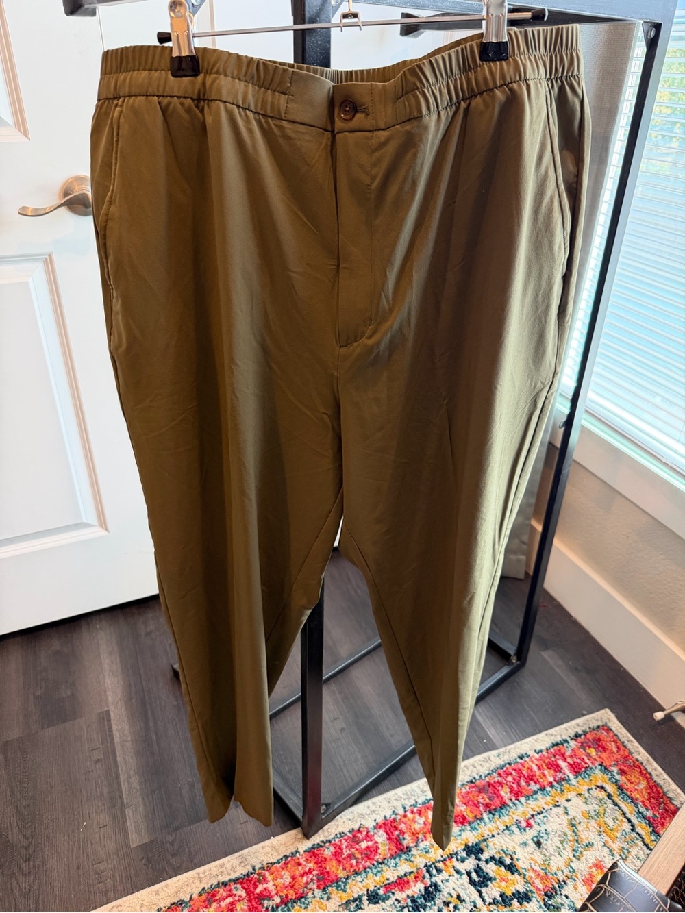 Banana Republic Olive Green Pull-On Chinos